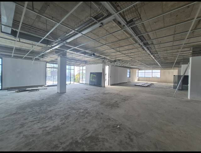 1,505M² OFFICE TO LET IN SANDTON CENTRAL